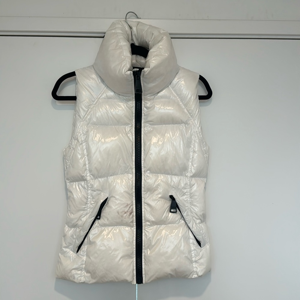 SAM vest size small